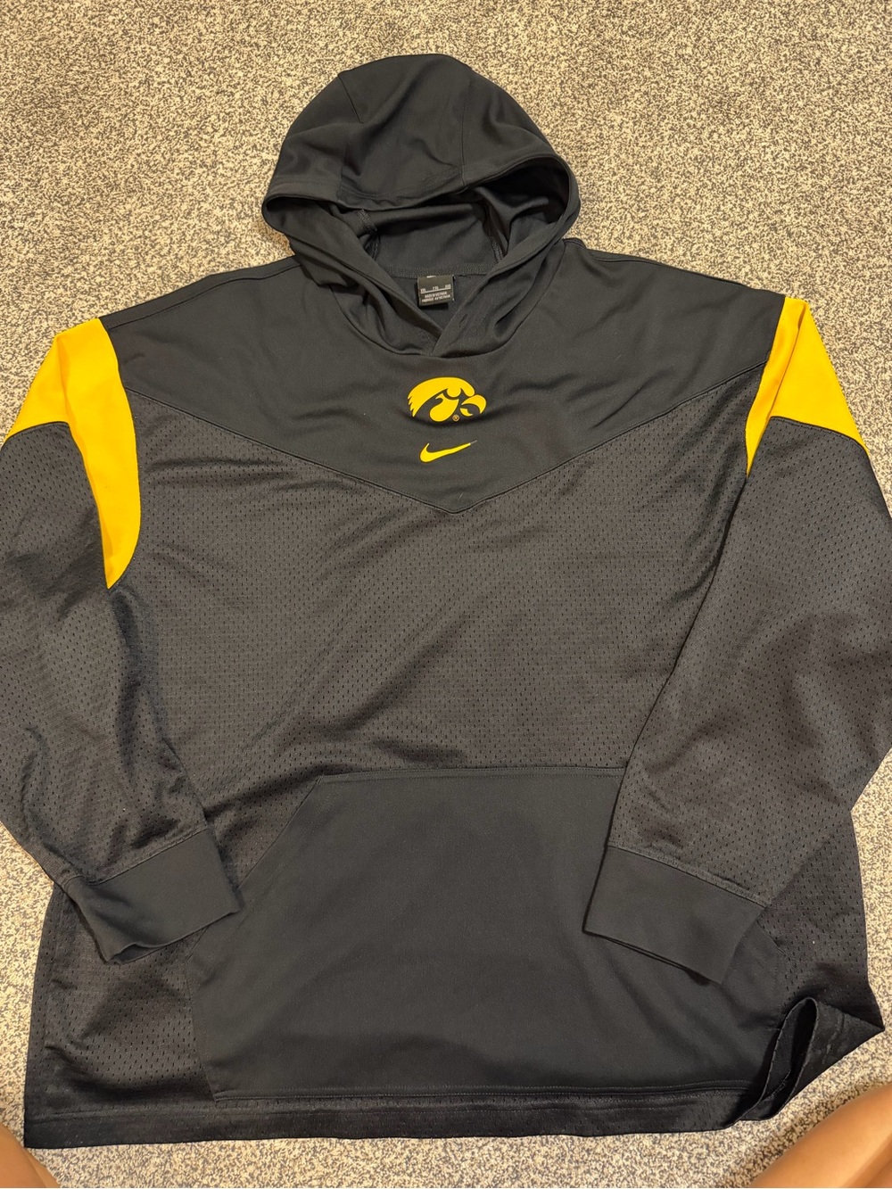 Nike Black and Yellow Iowa Hawkeyes Pullover Hoodie
